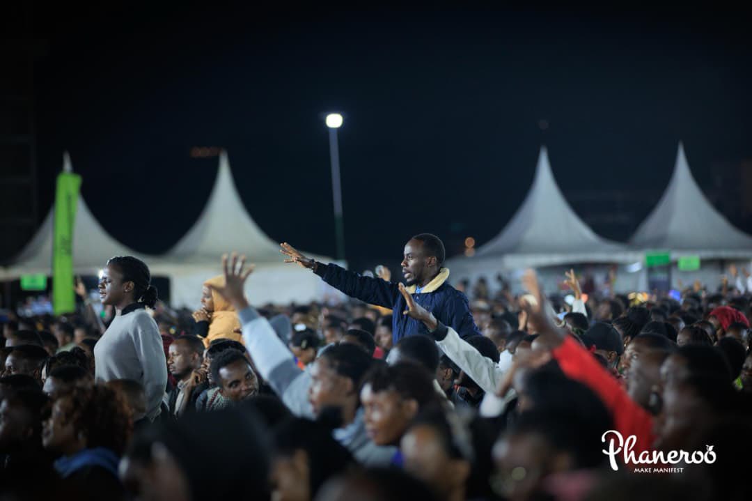 Phaneroo tweet media