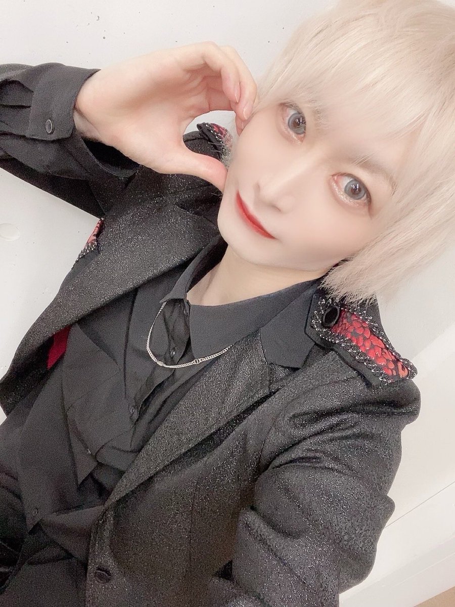 赤夜ルナ tweet media