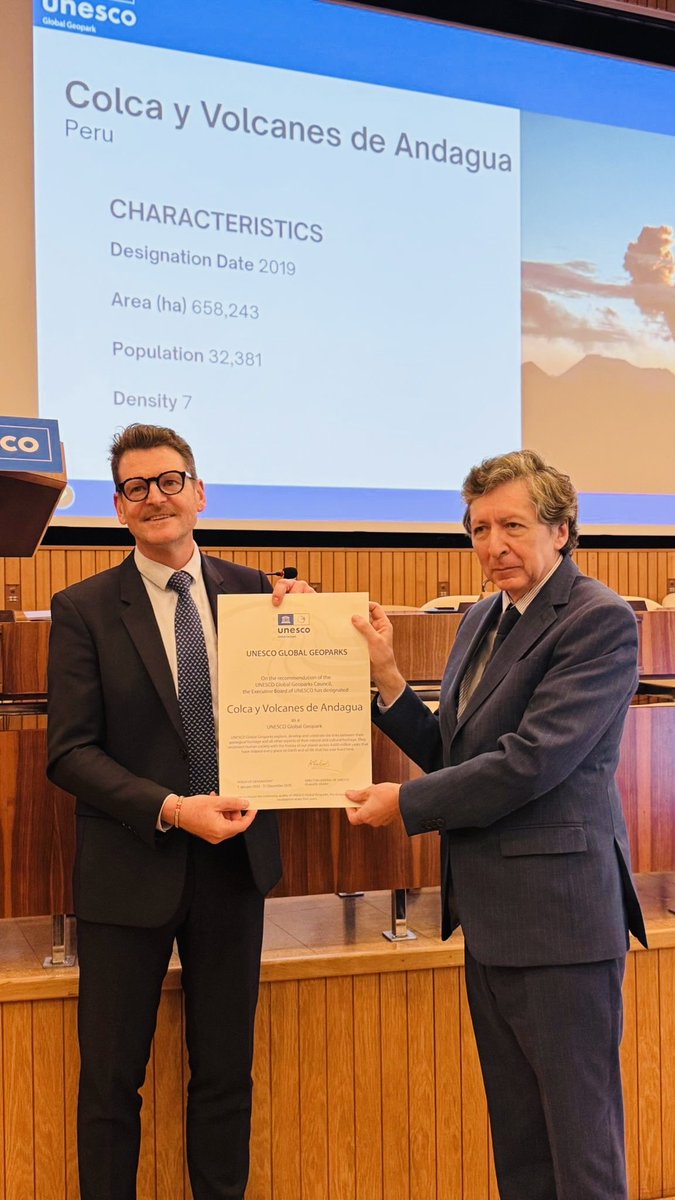 Perú en la UNESCO tweet media