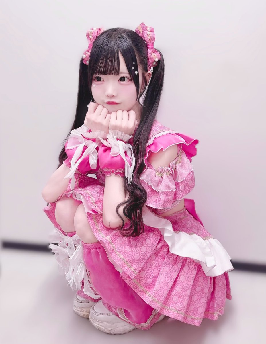 きゅるきゅる天才最強ピンクちゃんです♡