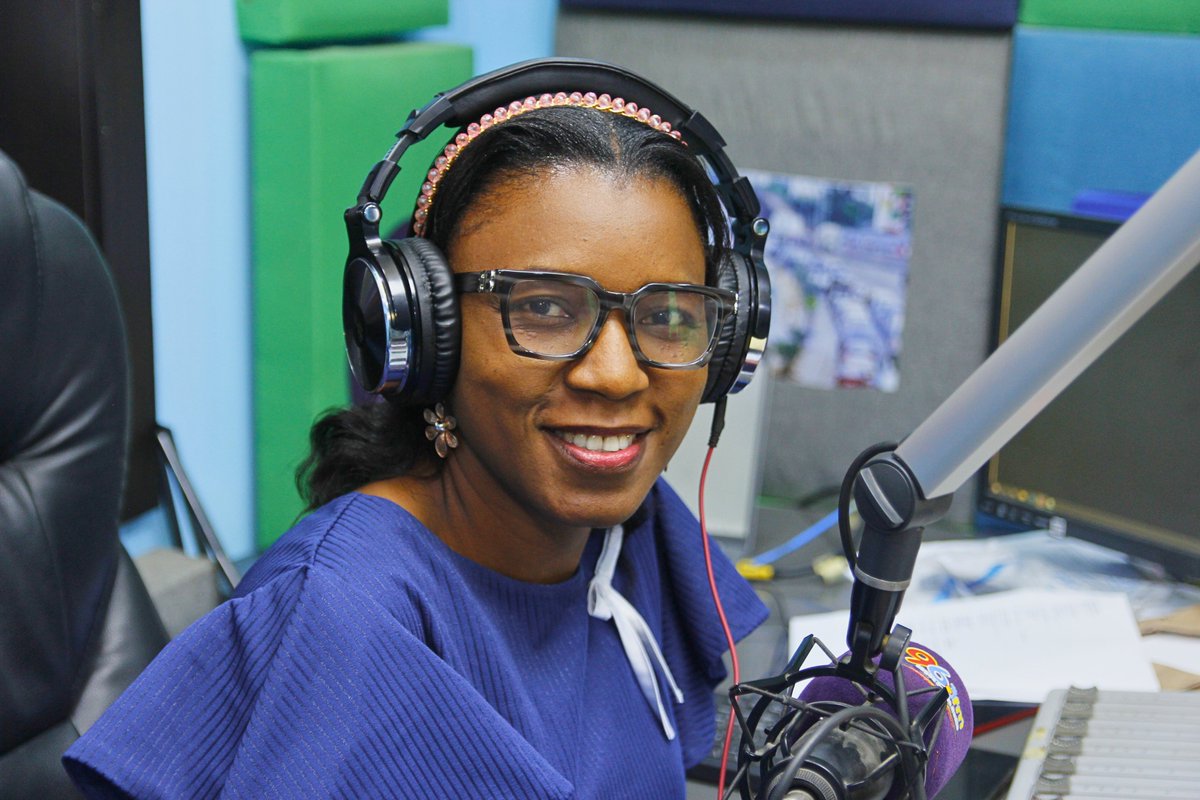lagostraffic961's tweet image. 🔧 Keep your car running right!

Join Irewole Aderonke and Kunle Shonaike on AUTOMEDICS for practical tips on vehicle care and road safety.

Stay informed. Stay safe!

#AutoMedics #VehicleMaintenance #CarCare #RoadSafety #LagosTrafficRadio #DriveSmart