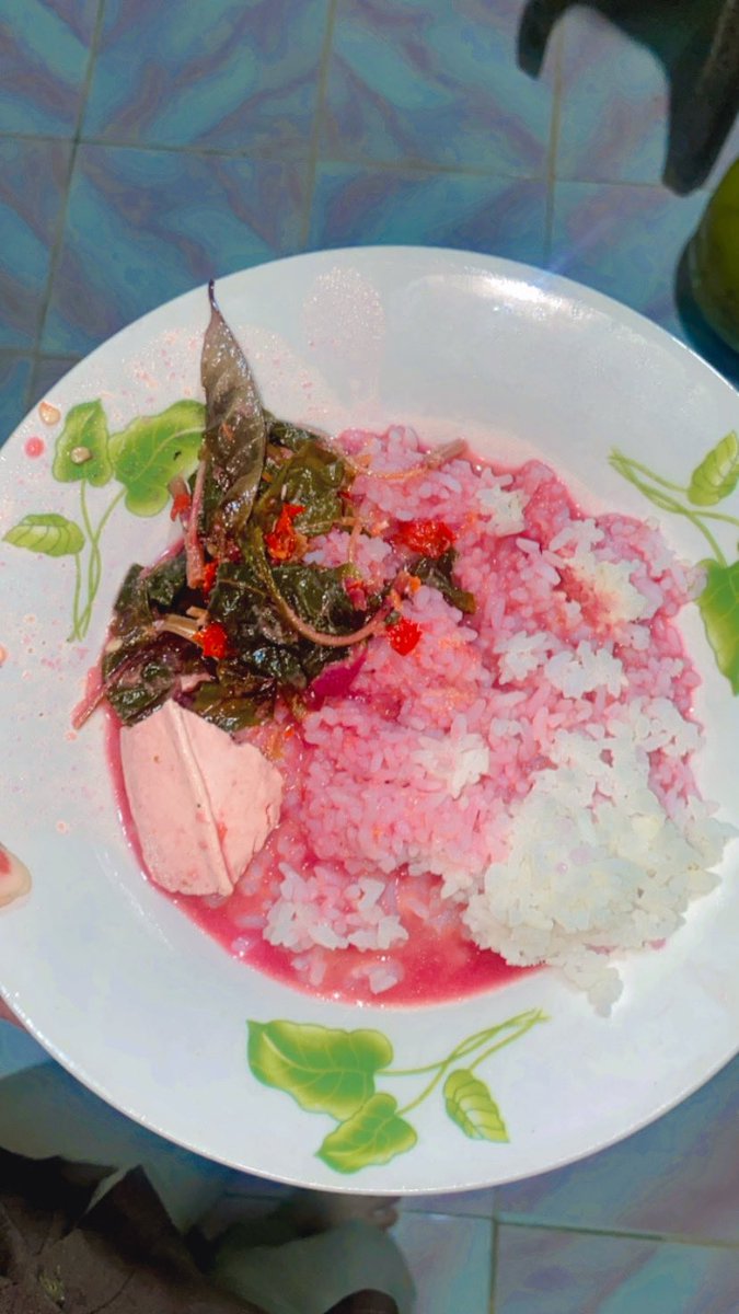 piyapiyut tweet media