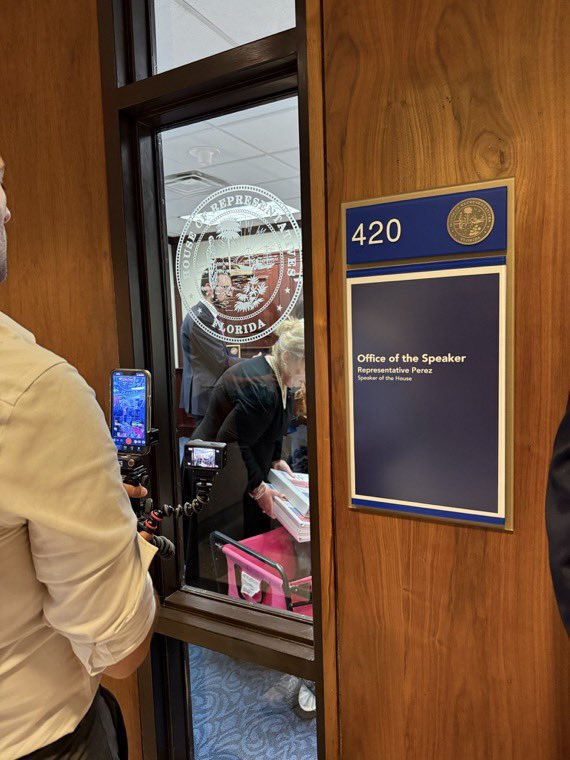 Reverend Jordan Wells tweet media