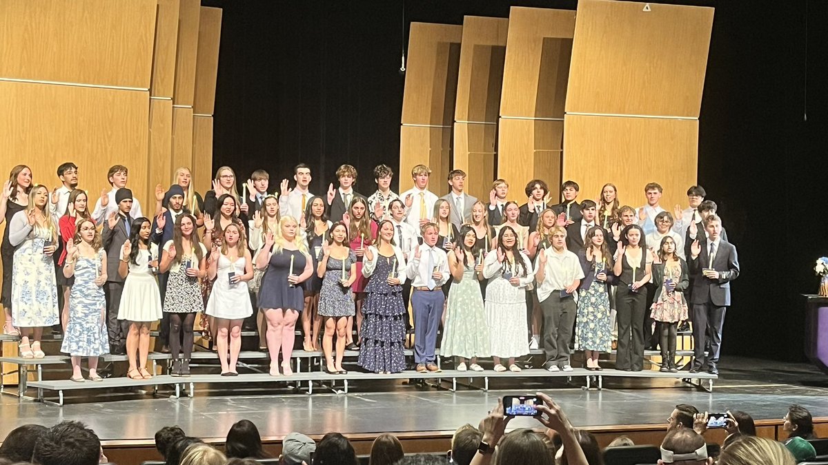 GoWHS_NHS's tweet photo. Congratulations to these 2026 Inductees! We are proud of you and look forward to serving with you. Also a profound THANK YOU to the 25-26 Exec Board whose hard work and dedication made this year a success!  @WaucondaHS118 @WaucondaCUSD118 @GOWHS_StudSec @BulldogLife_WHS https://t.co/0tuxgtGRpv