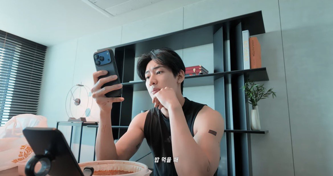 𝗕𝗮𝗺𝗕𝗮𝗺𝗕𝗼𝗼𝘀𝘁𝗲𝗿 ∋∈ tweet media