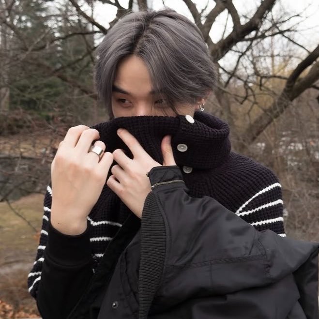 ᴊᴇɴᴀɪ tweet media