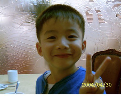 뉙0l.. tweet media