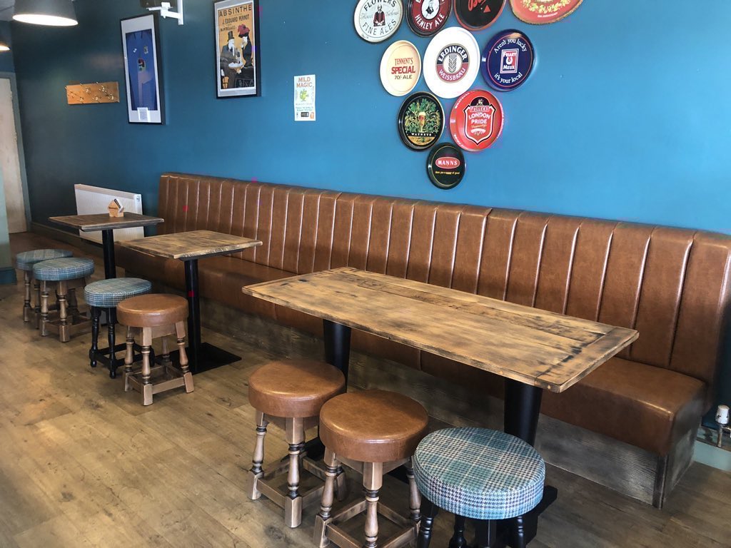 ADG_IQ's tweet image. An awarding winning pub that’s friendly, comfortable and has a wide array of #cask beer and #cider awaits you at #KingOf winner @petersgate_tap! :-) #Stockport #OneStockport #PromoteStockport
