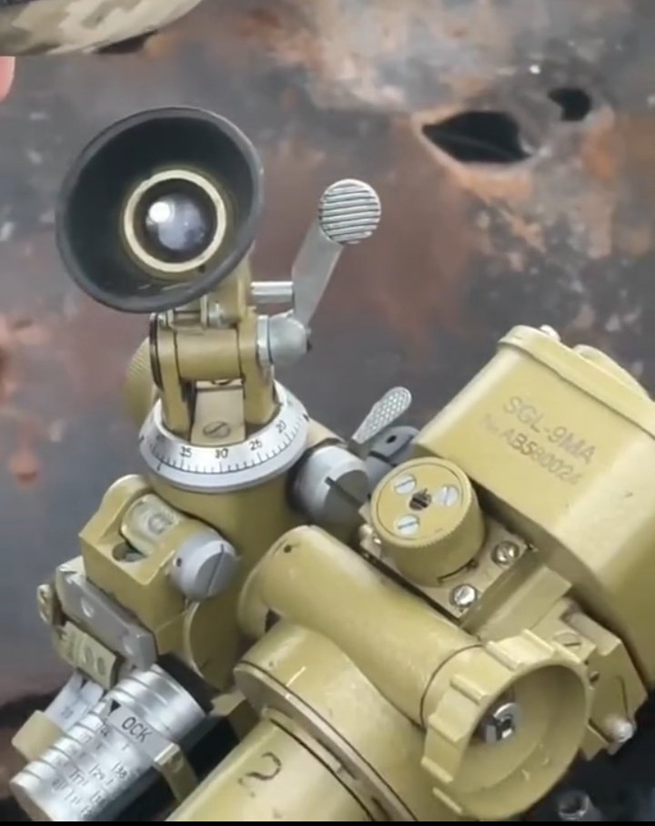 TheDeadDistrict's tweet photo. Ukrainian soldiers are firing an SPG-9/ARGL-H recoilless gun in indirect fire mode.

For aiming, they are using a digital ballistic calculator and the SGL-9MA sight.

Via "1tuma.n" https://t.co/hQDjS7kdBT