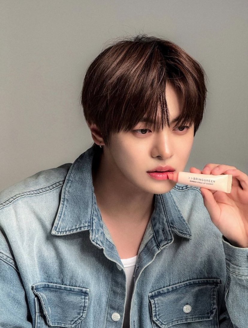 LEELEOINTL's tweet image. [📢] 260429 INSTAGRAM 

#LEO #리오 #LEELEO #이리오

“BRINGGREEN Behind🌱”

🔗 instagram.com/p/DXtlhzAGgGZ/…

#ALD1_LEO #リオ #李理悟 
#ALPHADRIVEONE #ALD1 #알파드라이브원