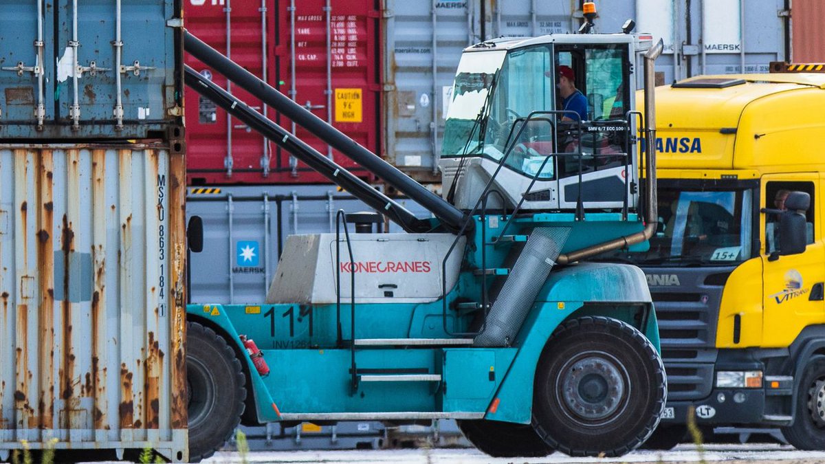 WorldCargoNews's tweet image. ⚫ 🔴 Konecranes has released its Q1 2026 financial results: tinyurl.com/mpbs4nah 
@Konecranes 
#PortEquipment #CargoHandling #PortCranes #Logistics #WorldCargoNews