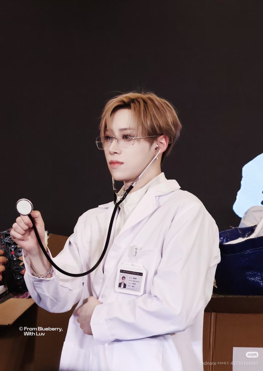 𝙖𝙧𝙣𝙤𝙞𝙧 tweet media