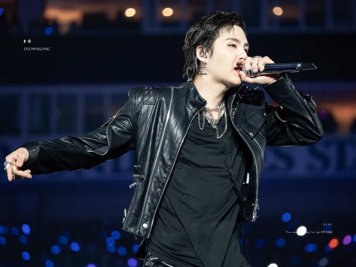 𝐆𝐞𝐧𝐢𝐮𝐬 𝐂𝐚𝐟𝐞 💬 tweet media