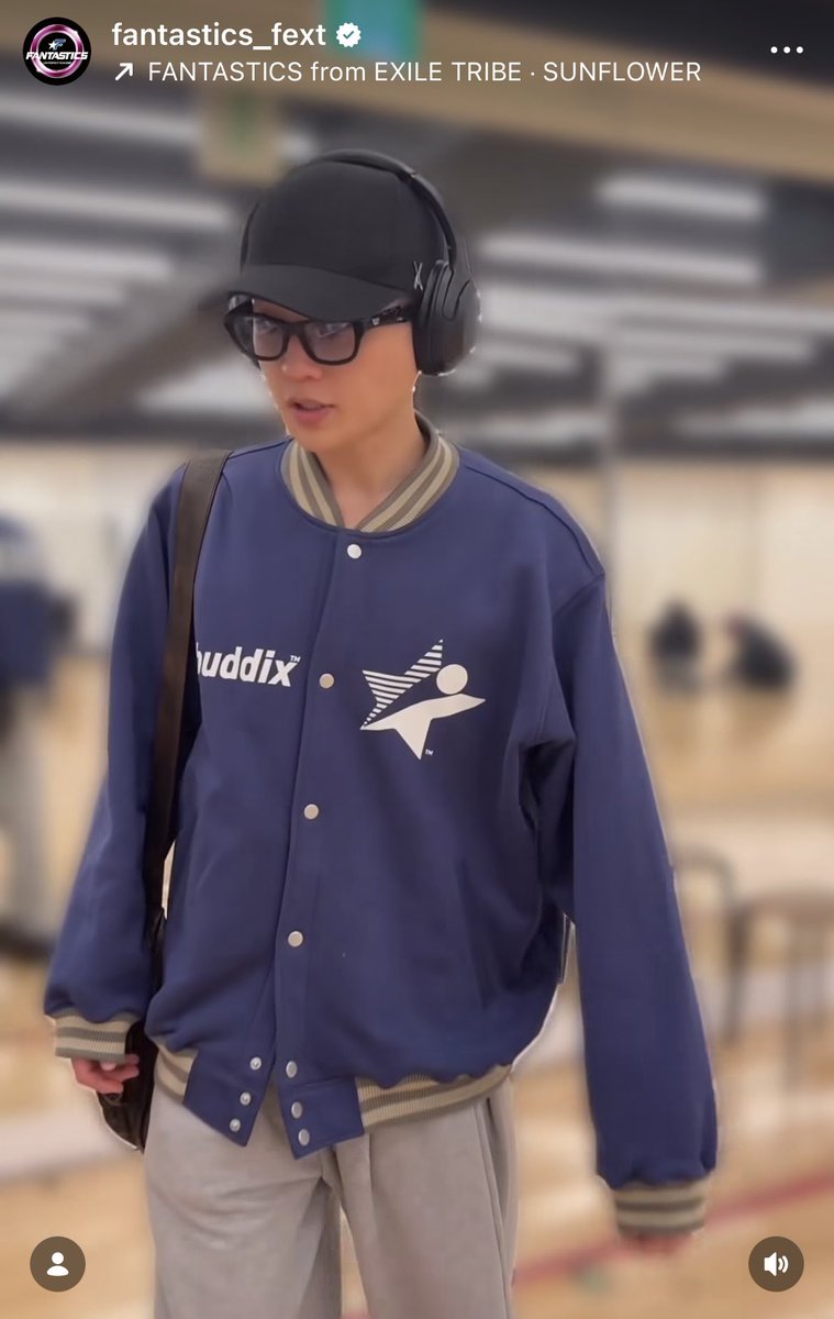 FANTAsummer09's tweet image. ねぇww🤣💕
めっちゃ背泳ぎしたいって聞いたことないんだけどww🤣
そしてそのbuddixの上着やっぱ可愛い😍
#八木勇征
#FANTASTICS
#SUNFLOWER
#SF_FNT