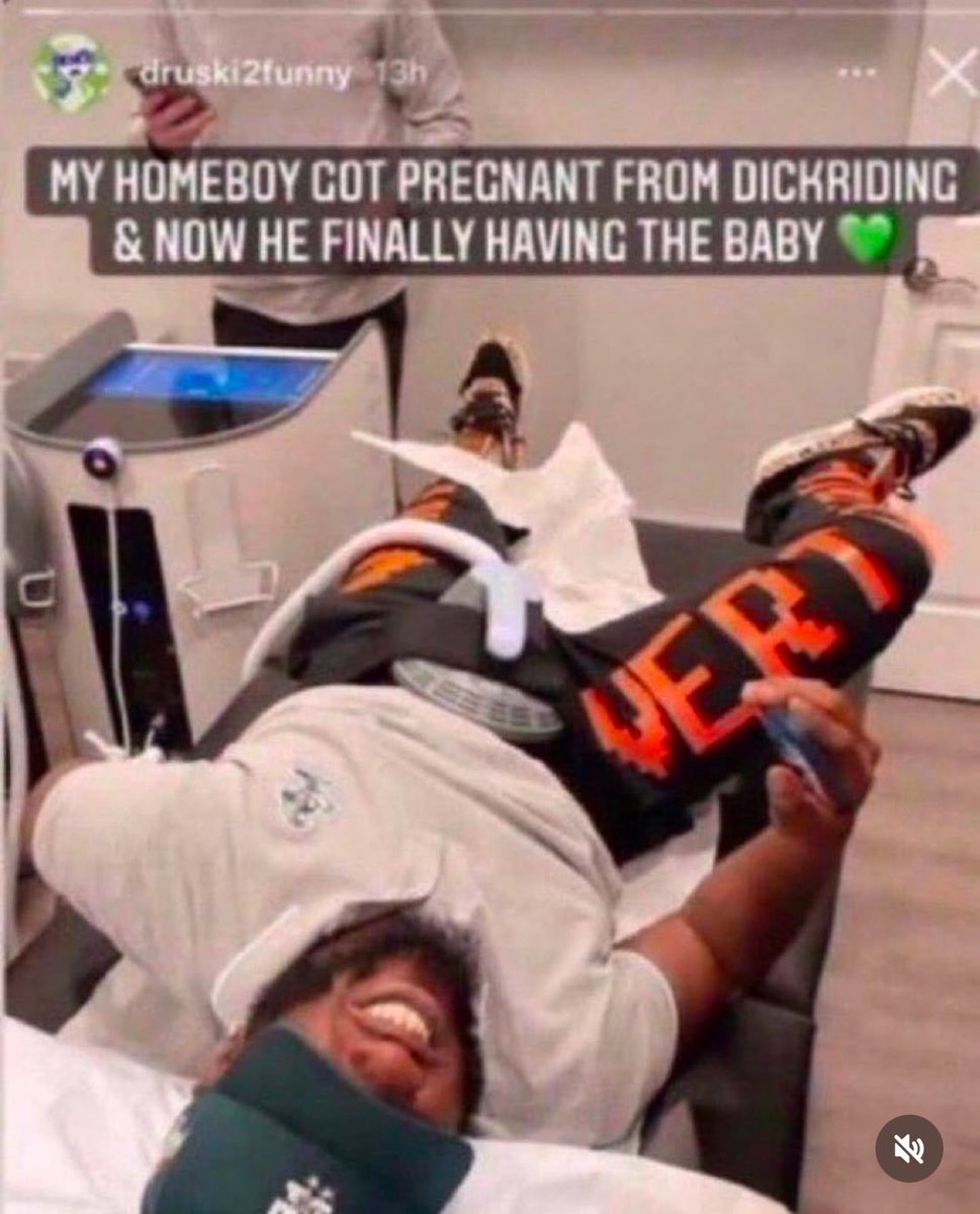 𐕣𝖌𝖗𝖎𝖋𝖋☭𝖌𝖚𝖎𝖑𝖑𝖔𝖙𝖎𝖓𝖊𐕣 tweet media