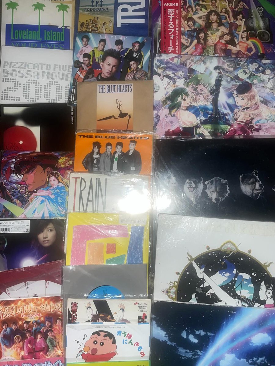 muramatsuhiroki's tweet image. 大変遅ればせながら😅💦
4/18(土)サブカル市2026＠代官山 蔦屋書店T-SITEで回したレコードなのです！✨✨
#dj
#allmixdj 
#rockdj
#vinyldj
#djスタイルはオールmixロックdj