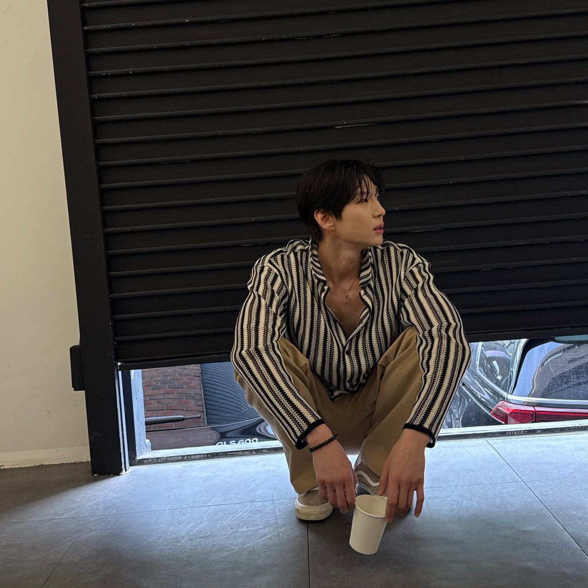 이유 tweet media