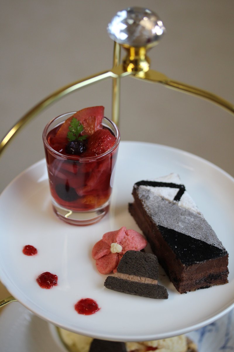 つきみ🌙🎩 tweet media