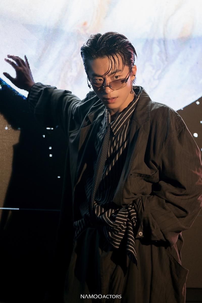 ‎ghia 𝜗ৎ tweet media