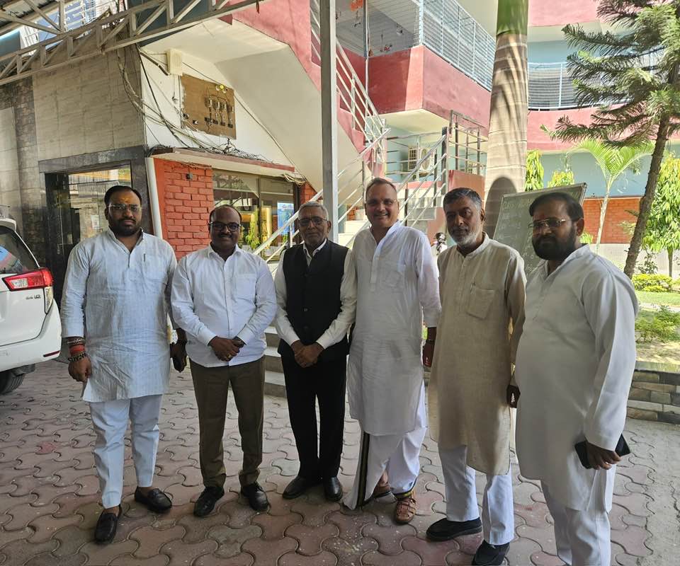 पुष्कर मिश्र Pushkar Misra tweet media