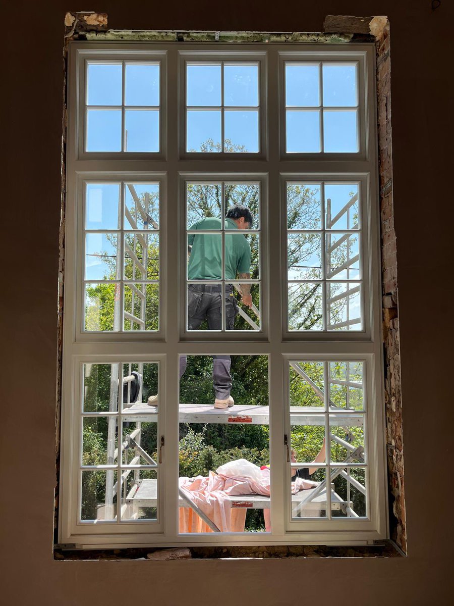 spittlywood_ltd's tweet photo. Check out these stunning heritage windows crafted for a listed building! While we’re not done yet, we couldn’t resist sharing this glimpse of the craftsmanship from Spittlywood Ltd.

#HeritageWindows #Craftsmanship #Spittlywood #RedGrandis #ListedBuilding #ProjectInProgress https://t.co/5TyuIjNT6I