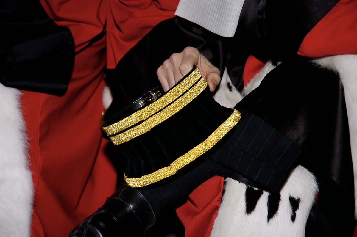 ActuJuridiqueFR's tweet image. VIOLENCES SEXUELLES : Le mouvement #metoo gagne la magistrature. En 2025, le @CSMagistrature a prononcé cinq décisions disciplinaires pour des faits à caractère sexuel, dont trois portaient sur du harcèlement sur le lieu de travail.  actu-juridique.fr/professions/ma…