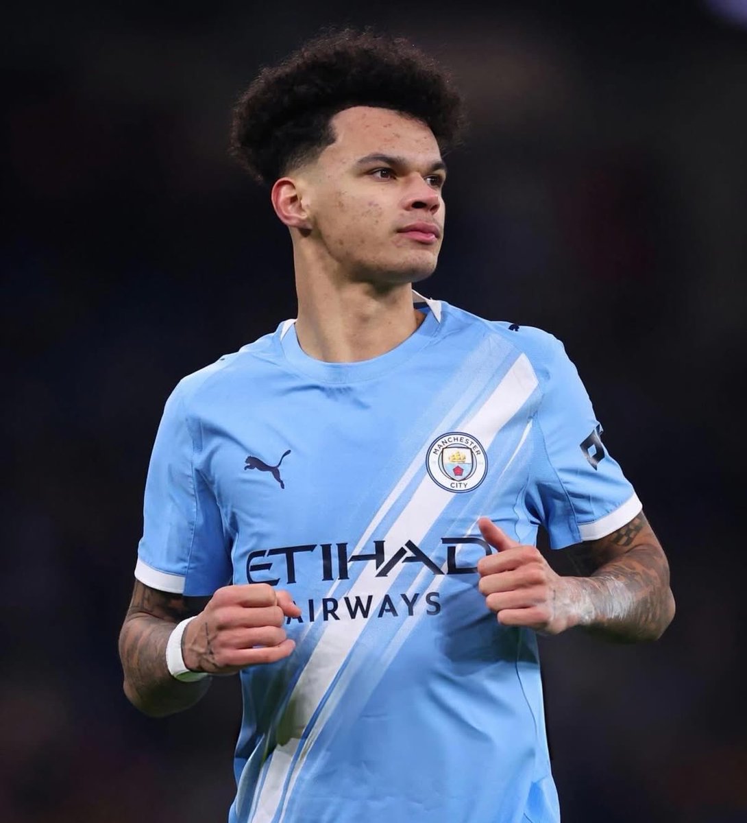 عمرو tweet media