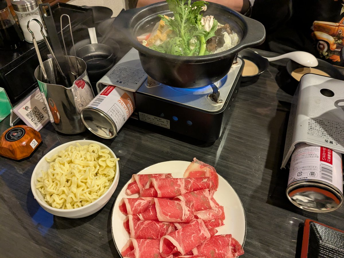 r_tessy's tweet image. enjoyed #delicious #syabusyabu @watashinonabe9 with @CafeJoin 🍲✨