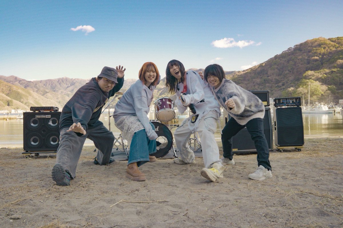 emanoneOfficial's tweet photo. 「約束」MV公開まであと1日‼️

📸@milliiili2 https://t.co/GiAxePru6v