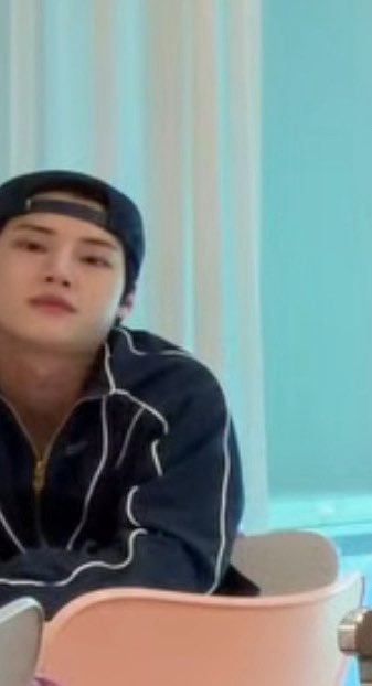 chaa ݁ ˖Ი𐑼⋆ tweet media