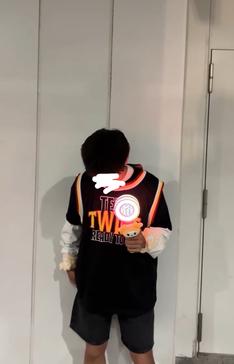 auvqph's tweet photo. やーばかった https://t.co/JLzZdVhuil