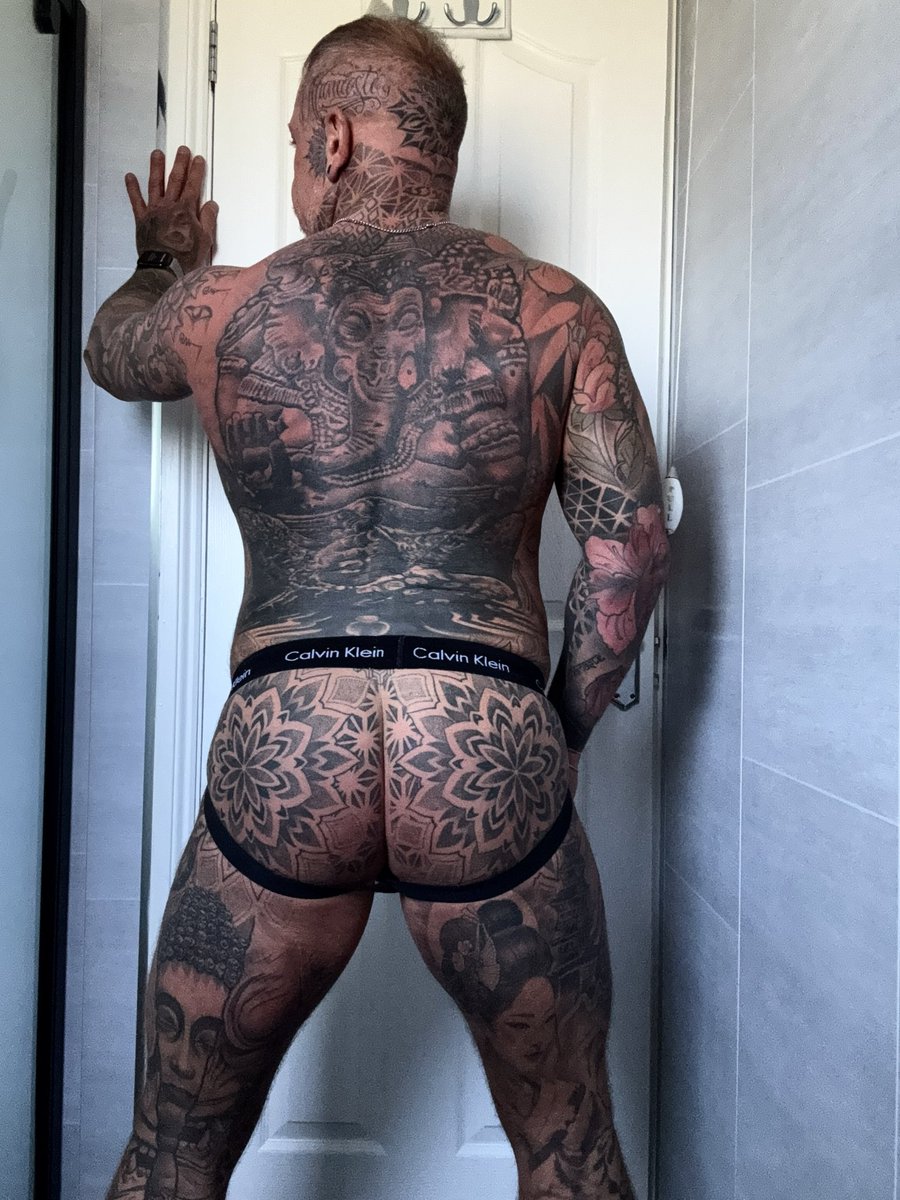 The Tatted Two (18+ Only) tweet media