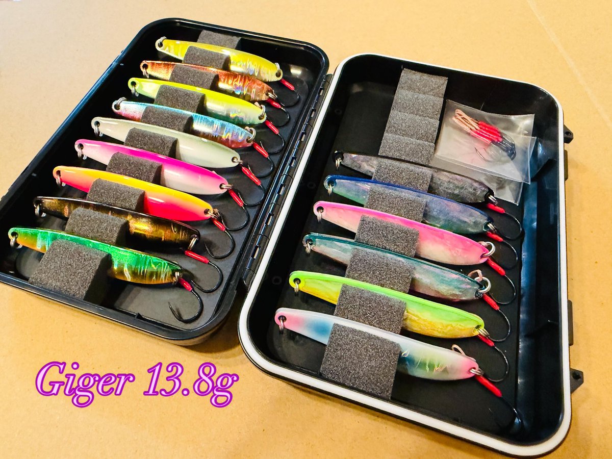 native107's tweet photo. お疲れ様です♪

お世話になっているC&amp;F DESIGN様より
デビルズキャニオンと替ソールがGW前に
届きました🎶

このウェーディングシューズは一度履いて
しまうと他のシューズが履けなくなってしまう
正にデビルの名がピッタリなシューズ👿

マグネティックスプーンケースもNewギーガ
13.8gにピッタリ😁 https://t.co/Rw2uHGsFI9