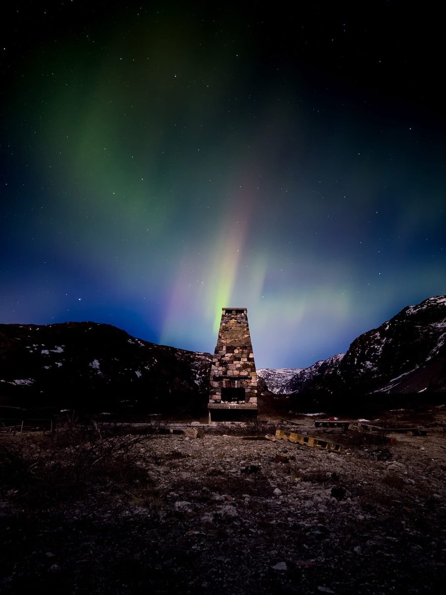 Truebuleone's tweet photo. The northern light shines wide https://t.co/ryQfkNFHsS