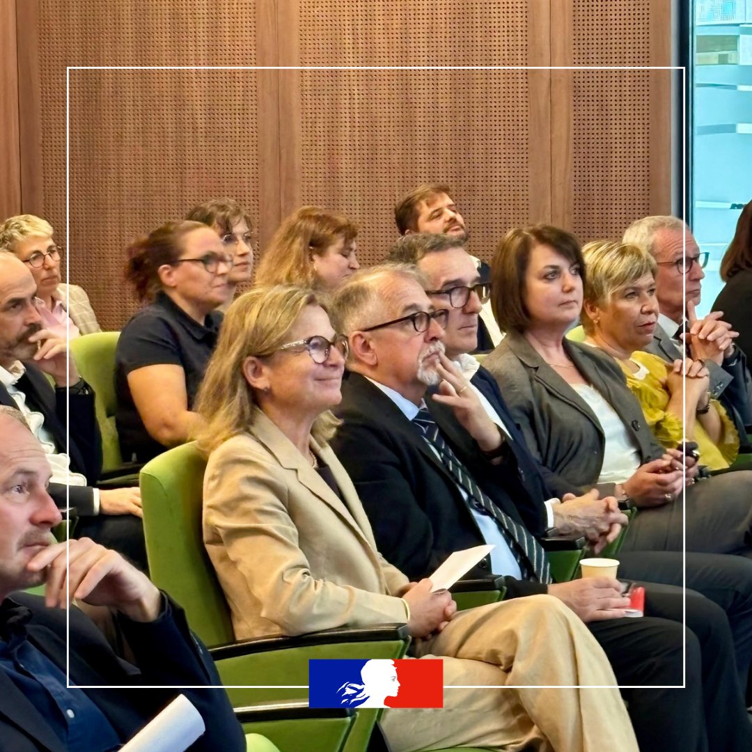 Région académique AURA tweet media