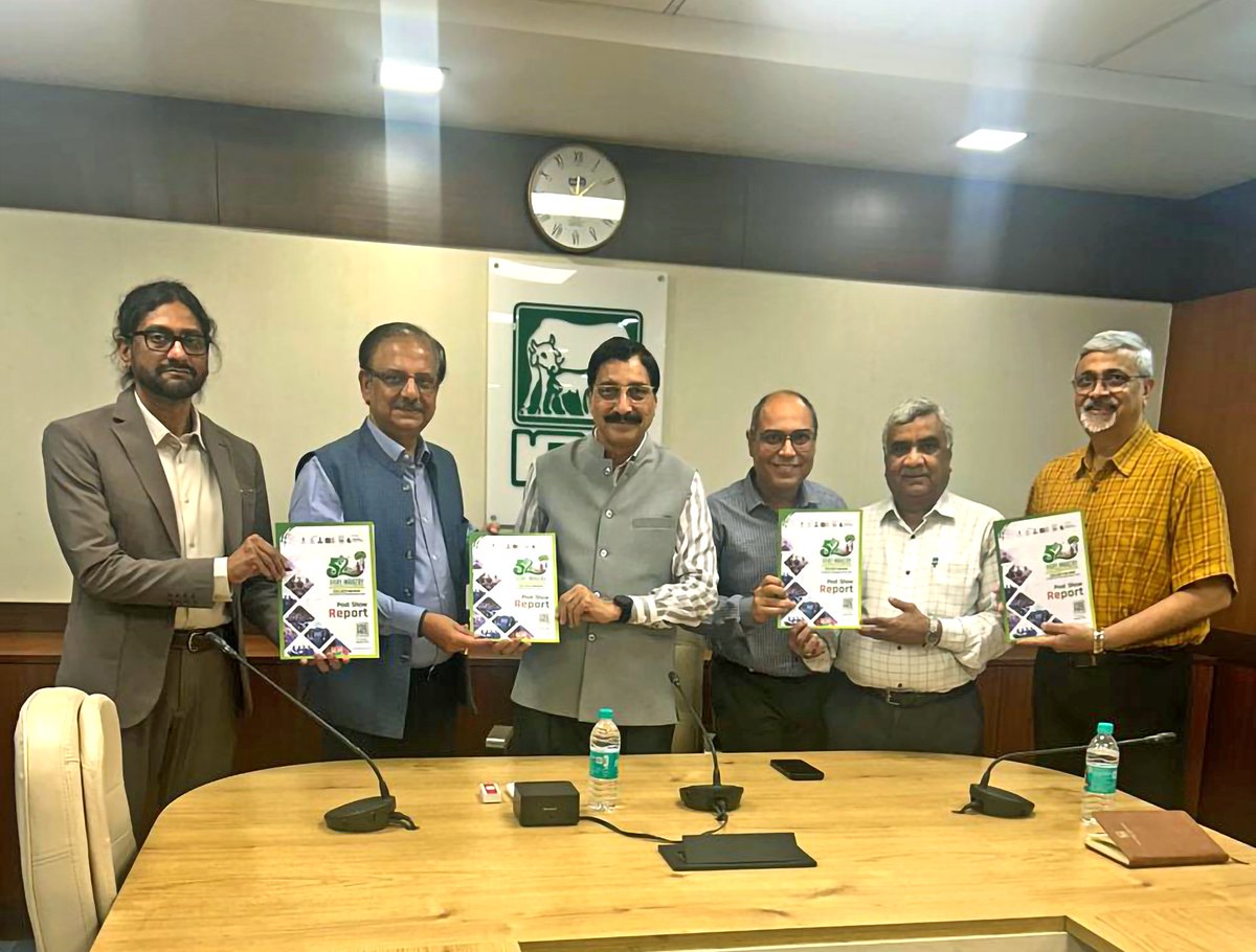 DairyExhibition's tweet image. 52nd DIC 2026 Post Show Report Unveiled!  The official #PostShow Report of the 52nd #Dairy #Industry #Conference &amp;amp; #Exhibition (DIC 2026) was released by Shri Sudhir Kumar Singh, President, Indian Dairy Association; Dr. Ashok Tripathi, Secretary General - 52nd DIC; #DIC2026