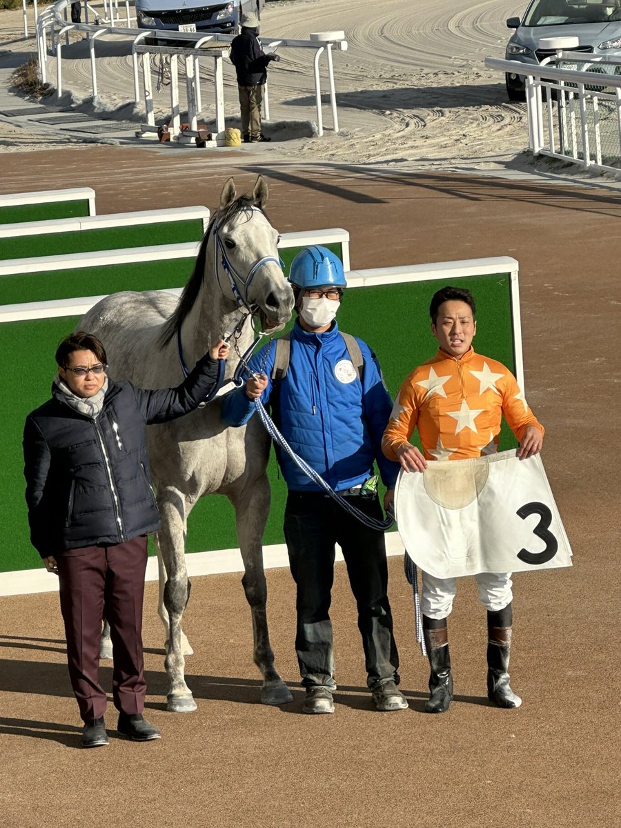 HanaMano tweet media