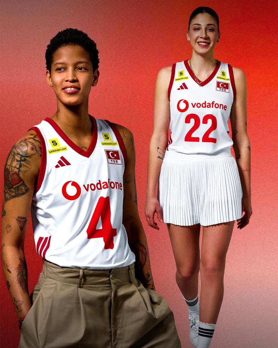 gibbybaris's tweet photo. 🇹🇷⚪️ Melissa Vargas &amp; İlkin Aydın

📸 Adidas Türkiye https://t.co/ZTbHiAioS8