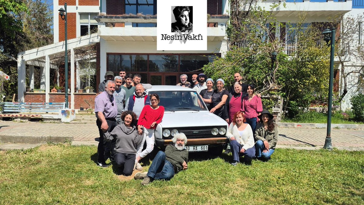 Nesin Vakfı tweet media