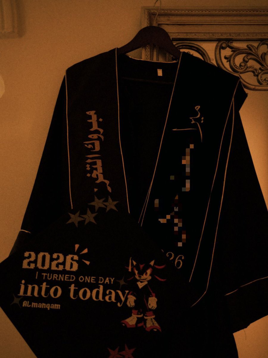 🎓𝐁𝐞𝐥𝐥𝐚 tweet media