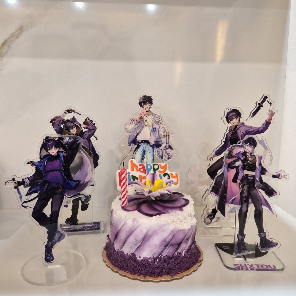 Yasmine Tria tweet media