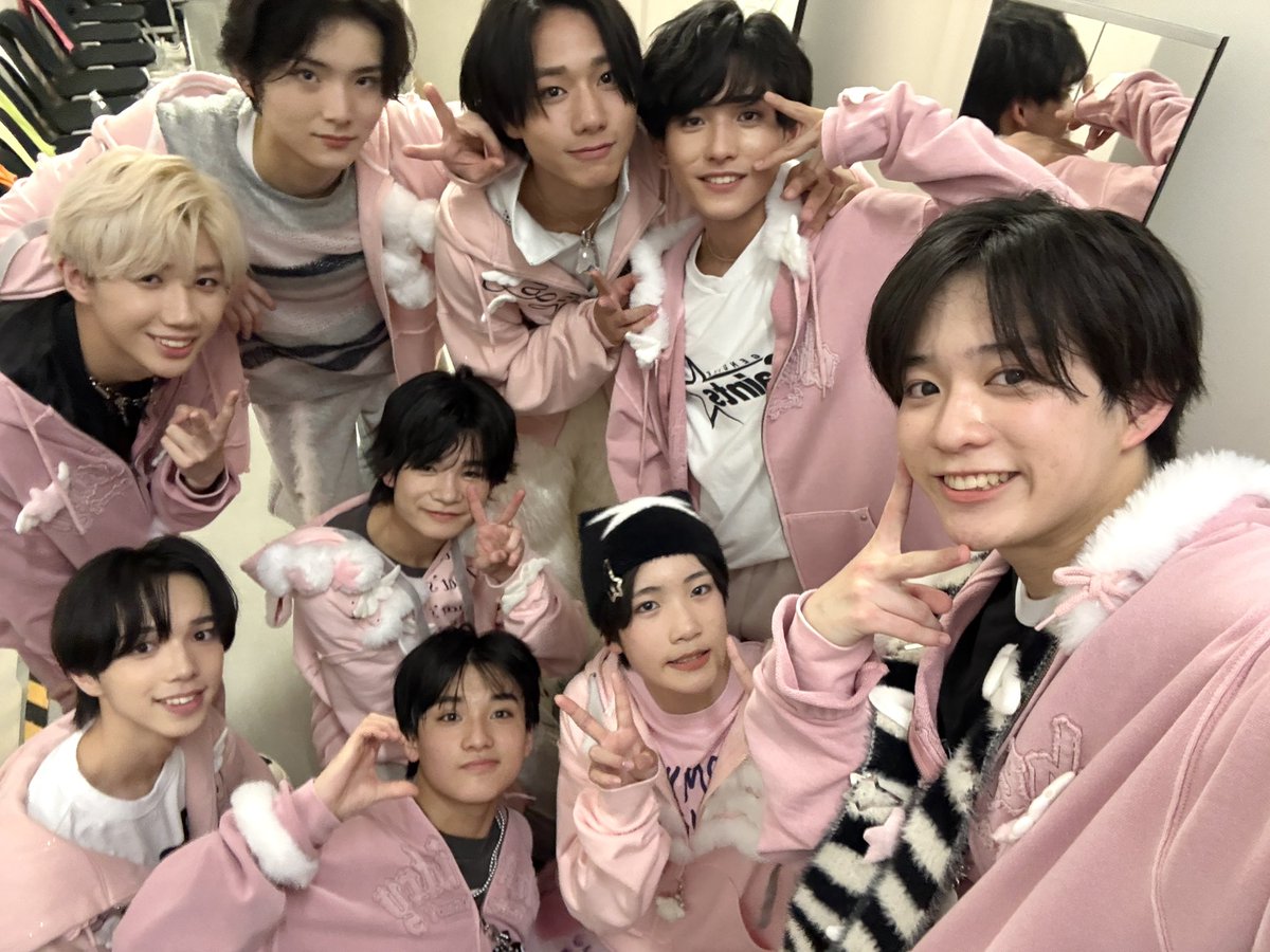 ꒰𑁬OFF SHOT໒꒱ ￣￣￣￣￣￣￣ 2026.4.29 @ TOKYO 『SHYな春ライブ2026