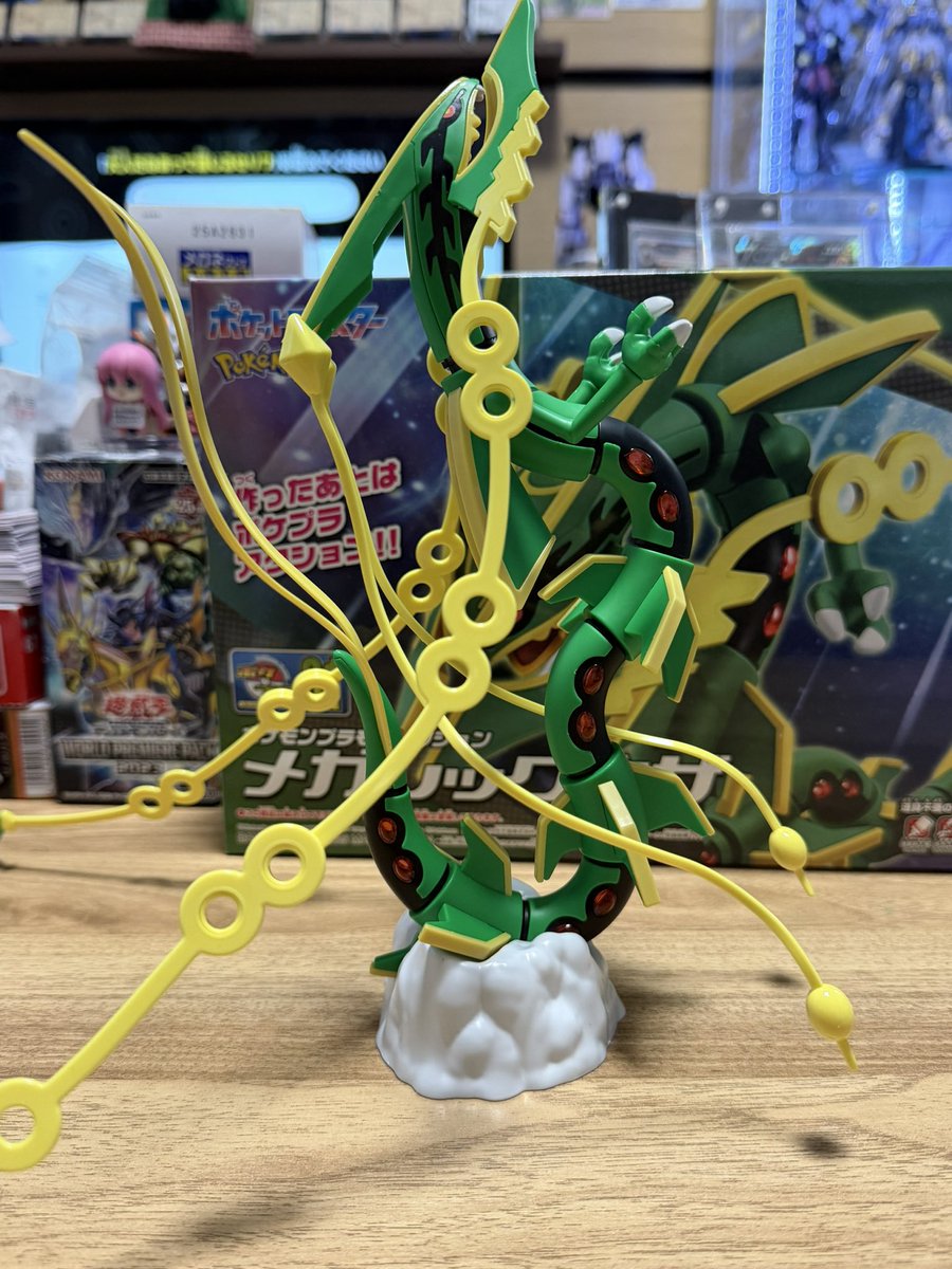 今日は気力があったので4つ目のプラモデル製作いっちゃいました