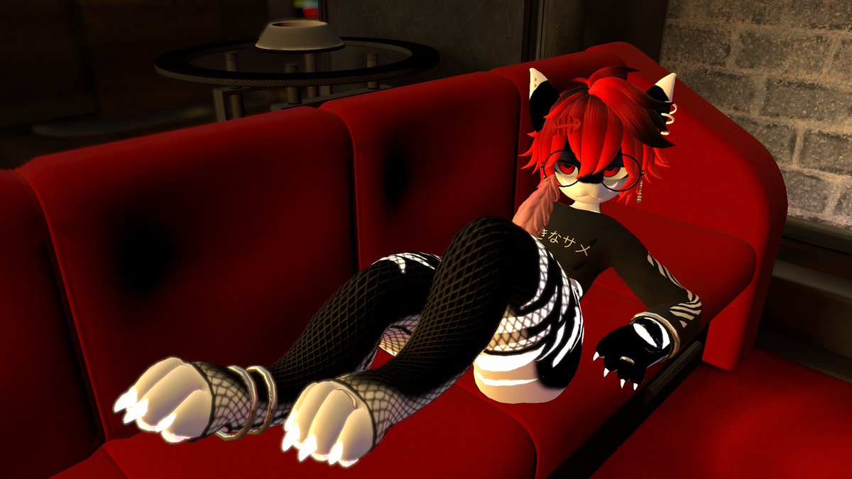 ASharkOrSmthn 🔞 tweet media