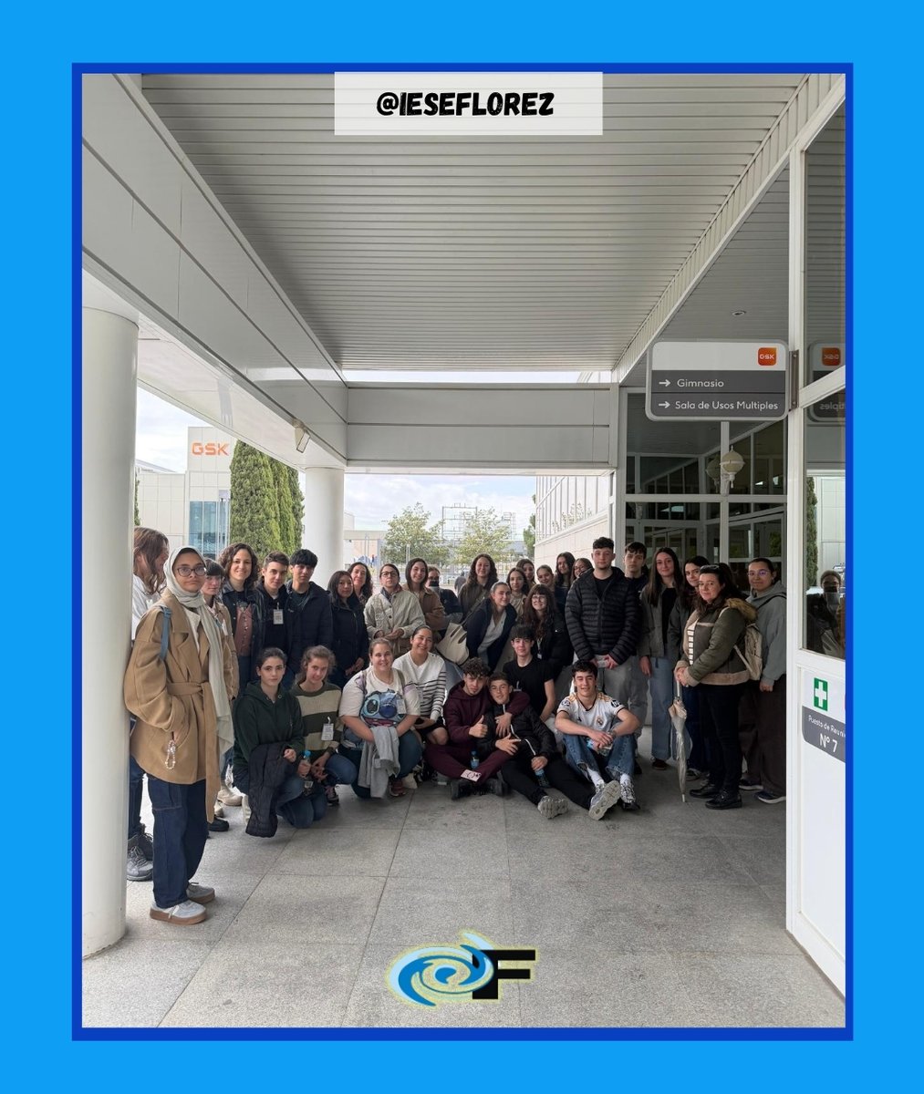 iesEFlorez's tweet photo. Estudiantes de Farmacia y Parafarmacia, Operaciones Básicas de Laboratorio y Química y Salud Ambiental han visitado los laboratorios @GSK_ES  en Aranda de Duero.
¡Gracias por recibirnos un año más! 🔬👏 https://t.co/mjicCbGNHR