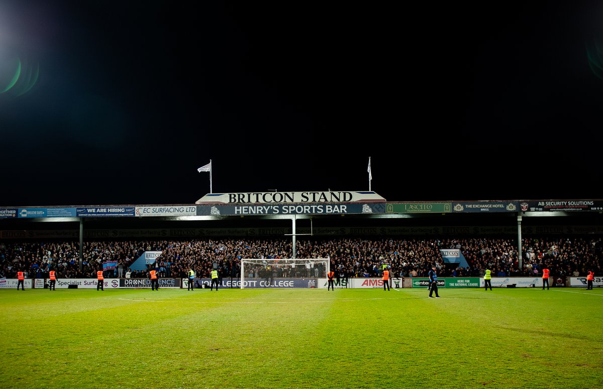 SUFCOfficial's tweet image. 💪 𝐖𝐇𝐀𝐓 𝐈𝐓 𝐌𝐄𝐀𝐍𝐒

We keep fighting on.

📸 @DhaswellphotoUK 

#UTI #IRON