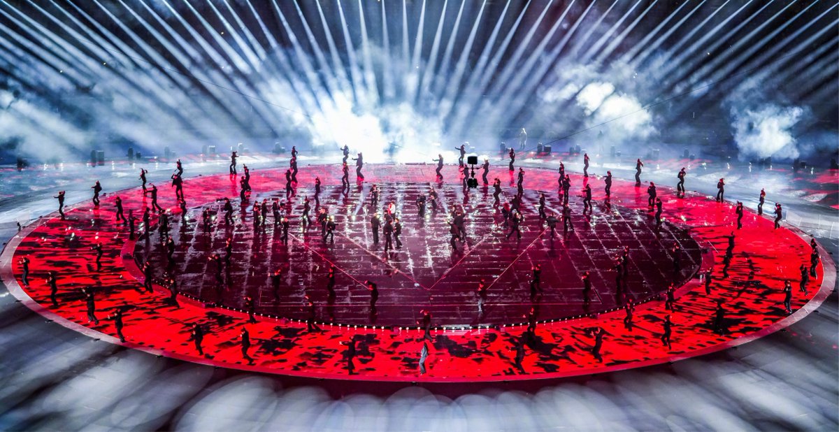 CKC_Lighting's tweet image. Shifting stars, flowing lights. CKC lights up Jason Zhang's 2026 Un·LIVE Tour!
#CKCLighting #CKC  #lighting #lightingdesign #Lightingideas #lightingsolutions #stagelighting #lightingsale #Concert