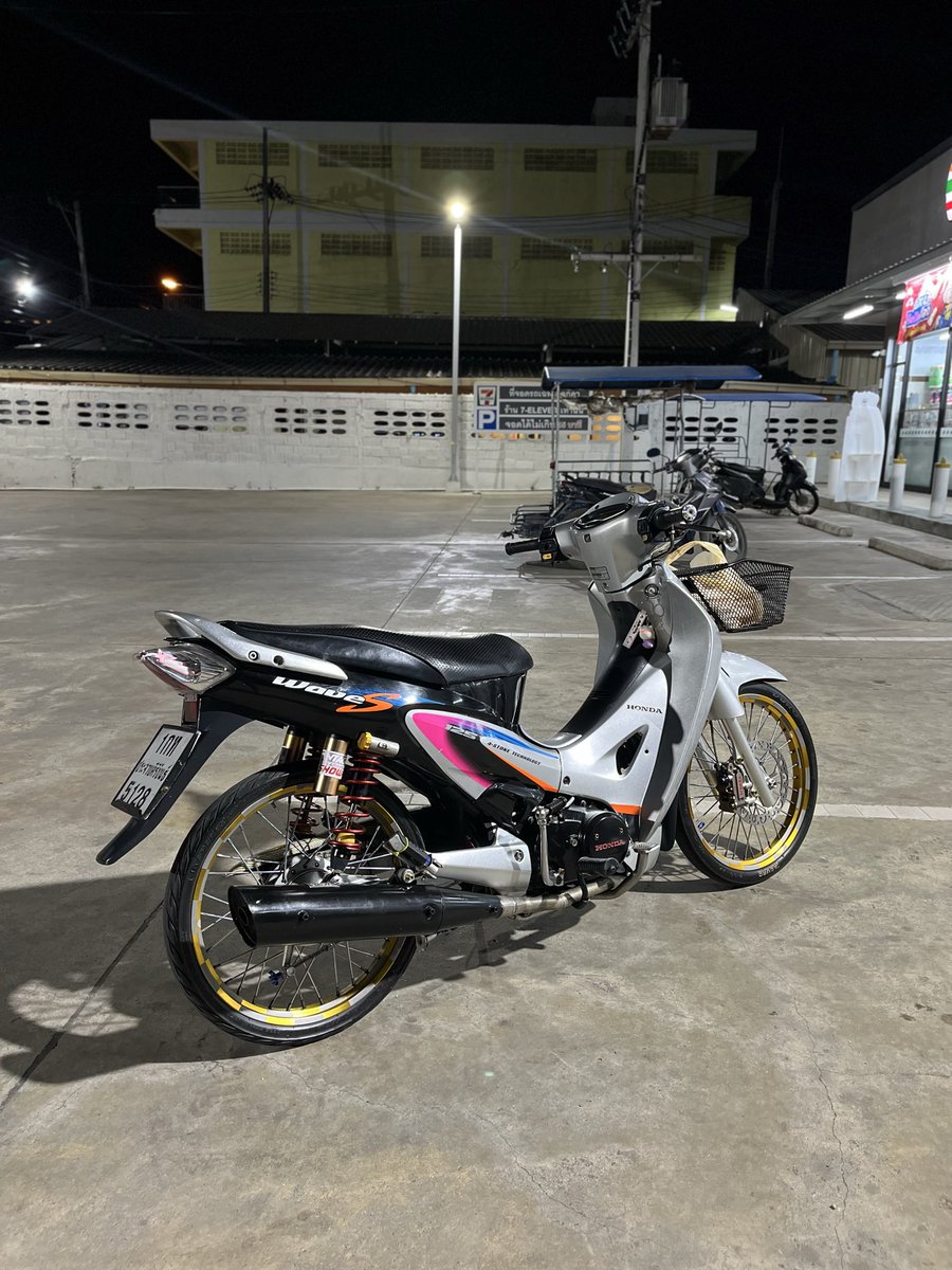 Ko_Not57's tweet photo. เจอ ทักมาเลยครับ🤪🤪💨
#24Y 
#งานกาชาดประจวบ https://t.co/G9DZizrx9H