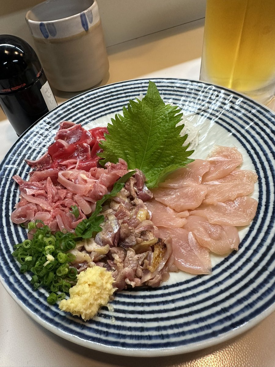 あり tweet media