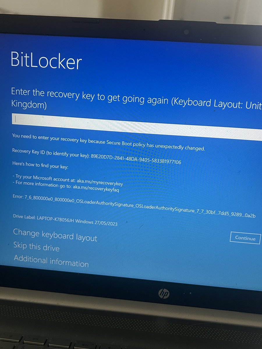 I am a fucking jinx. Yesterday my main laptop's hard drive crashed